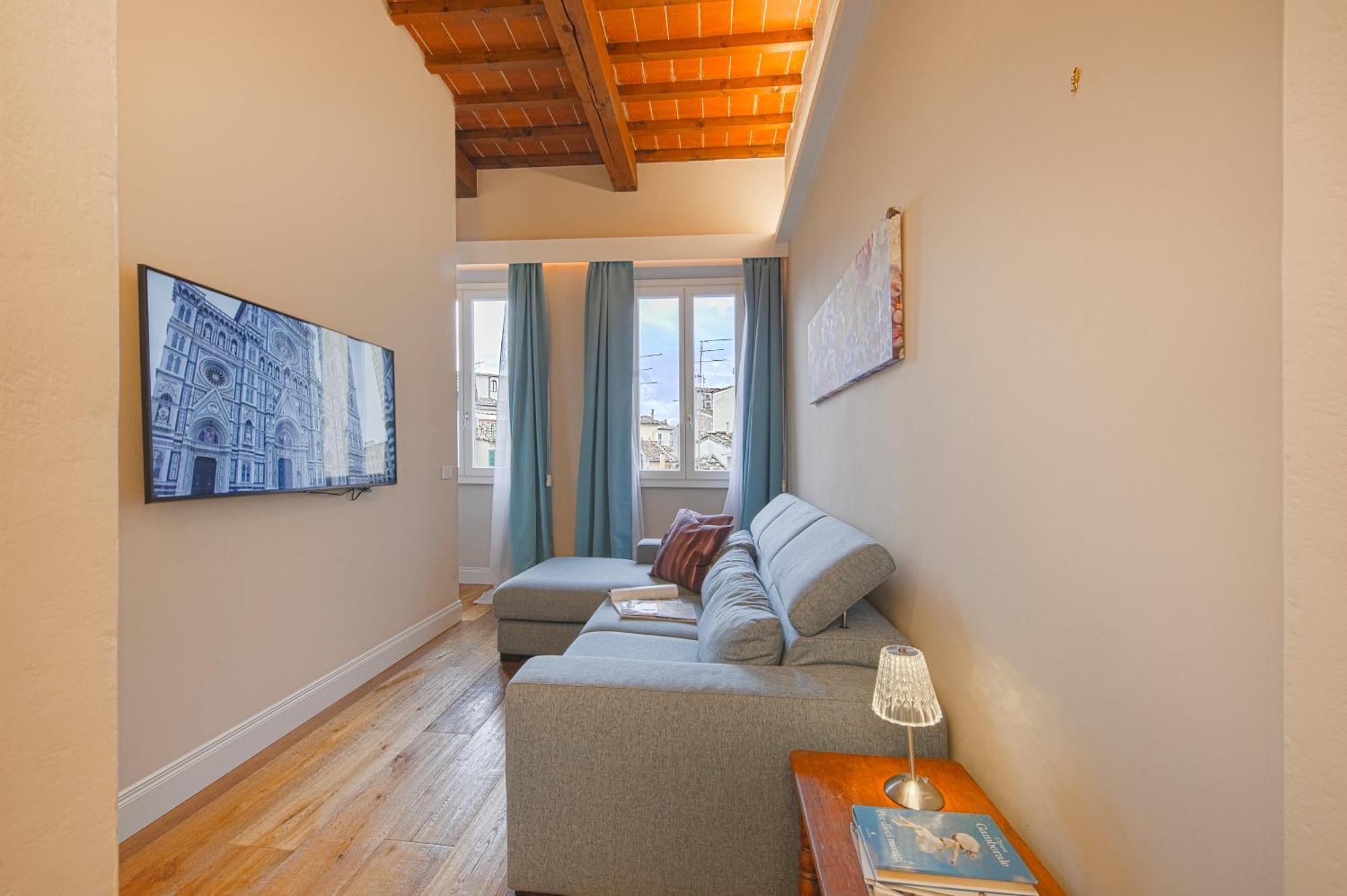 Pilastri - Flo Apartment *